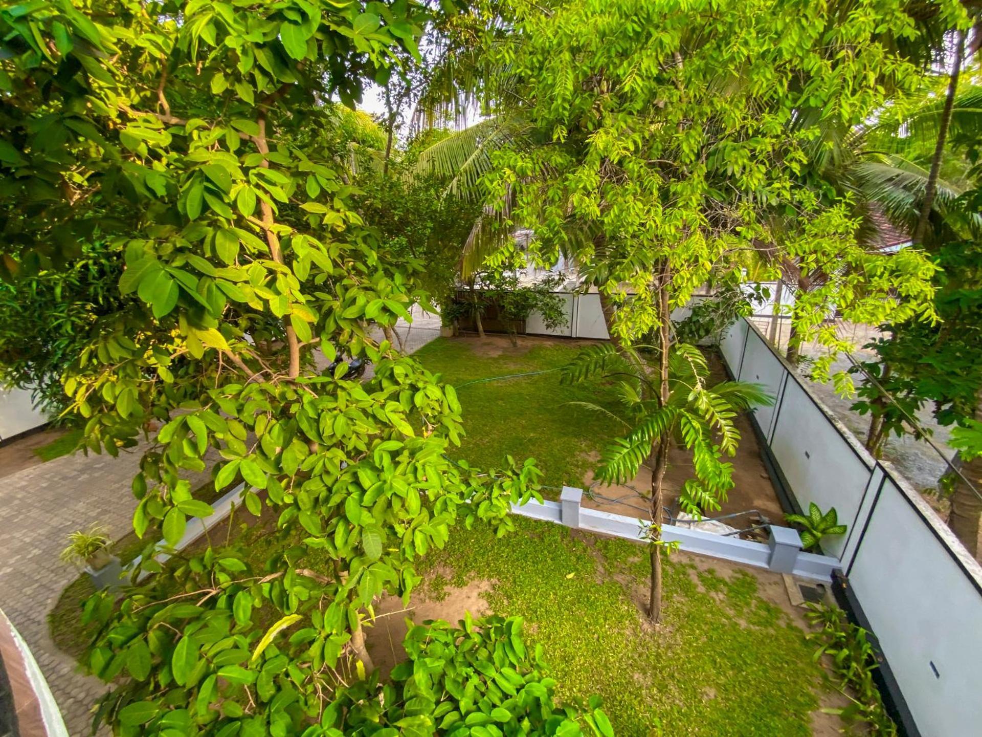 Yala Safari Green Home Stay Tissamaharama Extérieur photo
