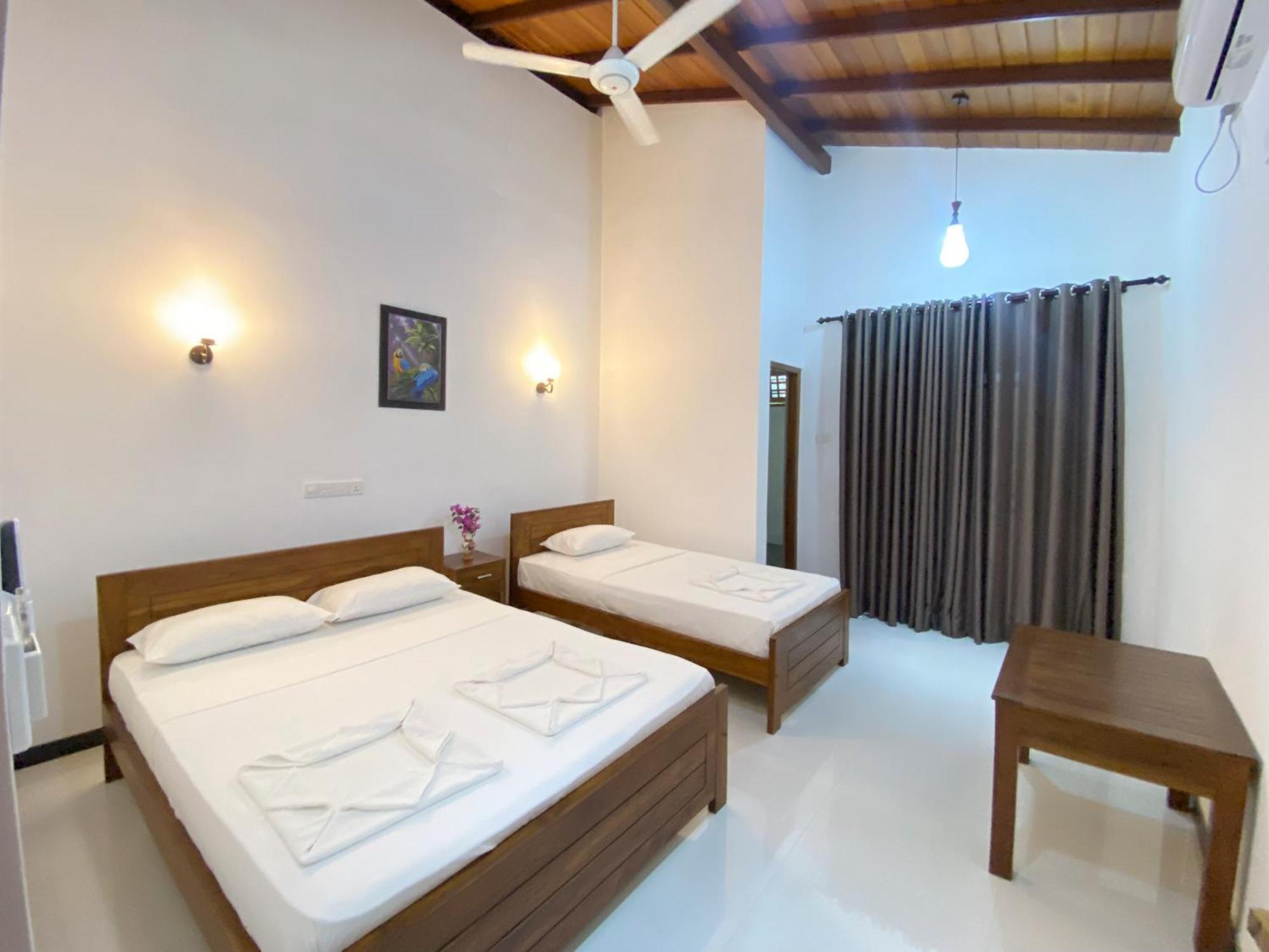 Yala Safari Green Home Stay Tissamaharama Extérieur photo