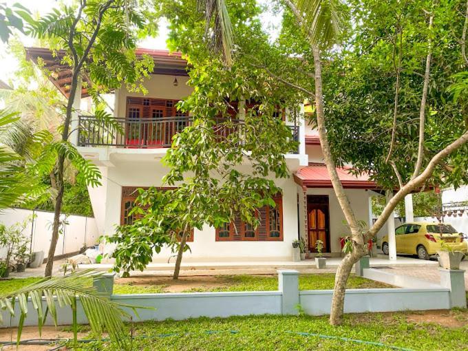 Yala Safari Green Home Stay Tissamaharama Extérieur photo